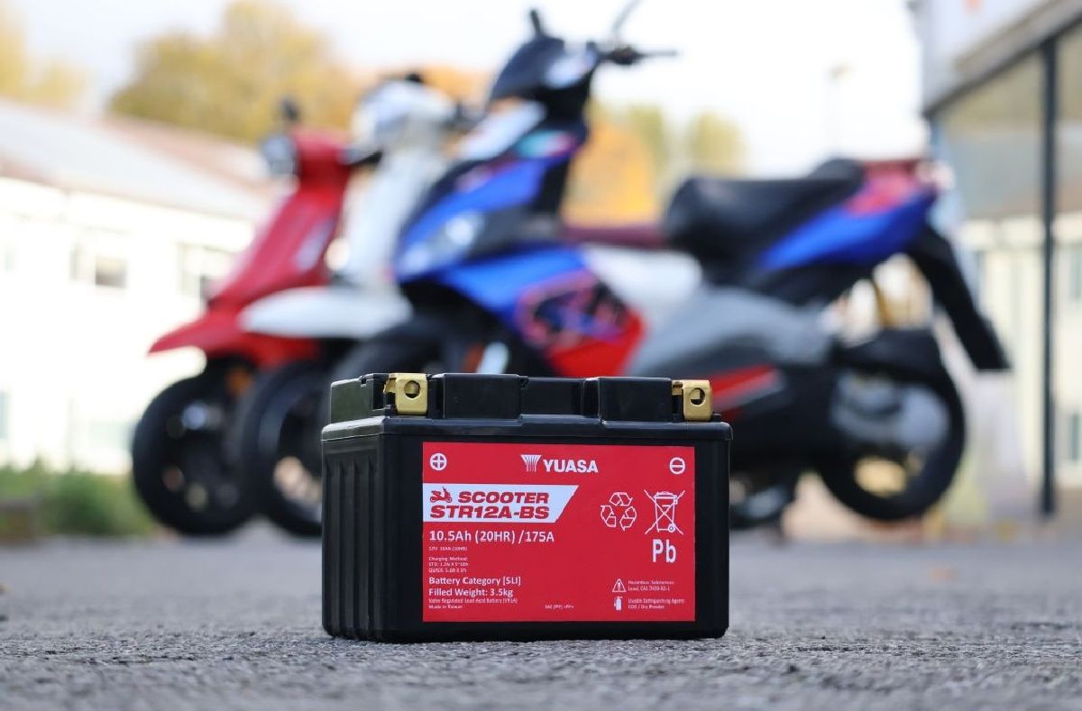 Scooter AGM 12V/10Ah/175A LxLxA: 150 // 87 // 105 // C:1